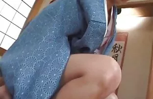 完璧なフェラチオ、笑顔。 女性 の ため の av 無 修正