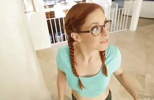 Shemale吸コックとクソ 女性 の 為 の av 無 修正