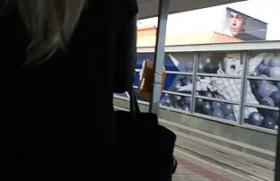 十代の若者たちを持つthreesomes悪用 女性 向け 無 修正 無料 動画