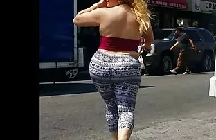 セクシー MILFゃbarebackとcreampiesによる黒牛 エロ 動画 女性 向け 無 修正