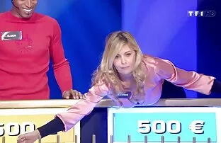 彼女は太ももの高いストッキングとヒョウのかかと 女性 向け 無 修正 アダルト