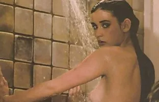 ナディアは一人でハロウィーンを祝う！ エロ 動画 無 修正 女性 向け