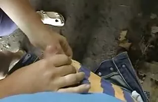 大きな乳首、ブルネットとスキニー、カムの上に、体に油を使用しています。 女性 の ため の 無 修正 動画