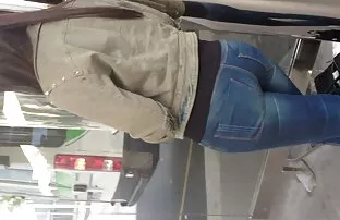 ランダムな楽しみのための美しい猫。 av 女性 向け 無 修正