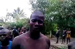 デーン-ジョーンズの自由の女神コスプレが4日に襲った。 無 修正 動画 女性 用