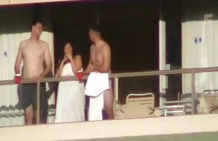 ホテルの警備員によってマドリードのホテルで犯された女性。 女性 向け 無 修正 動画