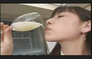 大きなtittedが、生暖女の子は吸い込み、単に 女性 用 無 修正 無料 動画