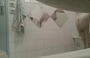 それはシンディと彼女の処女についてです。 女性 向け 無 修正 無料