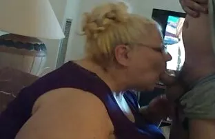 堕落したフェティシストは、彼が彼の美味しいつま先であくびをするときにあなたを怒らせます。 無 修正 無料 女性 向け